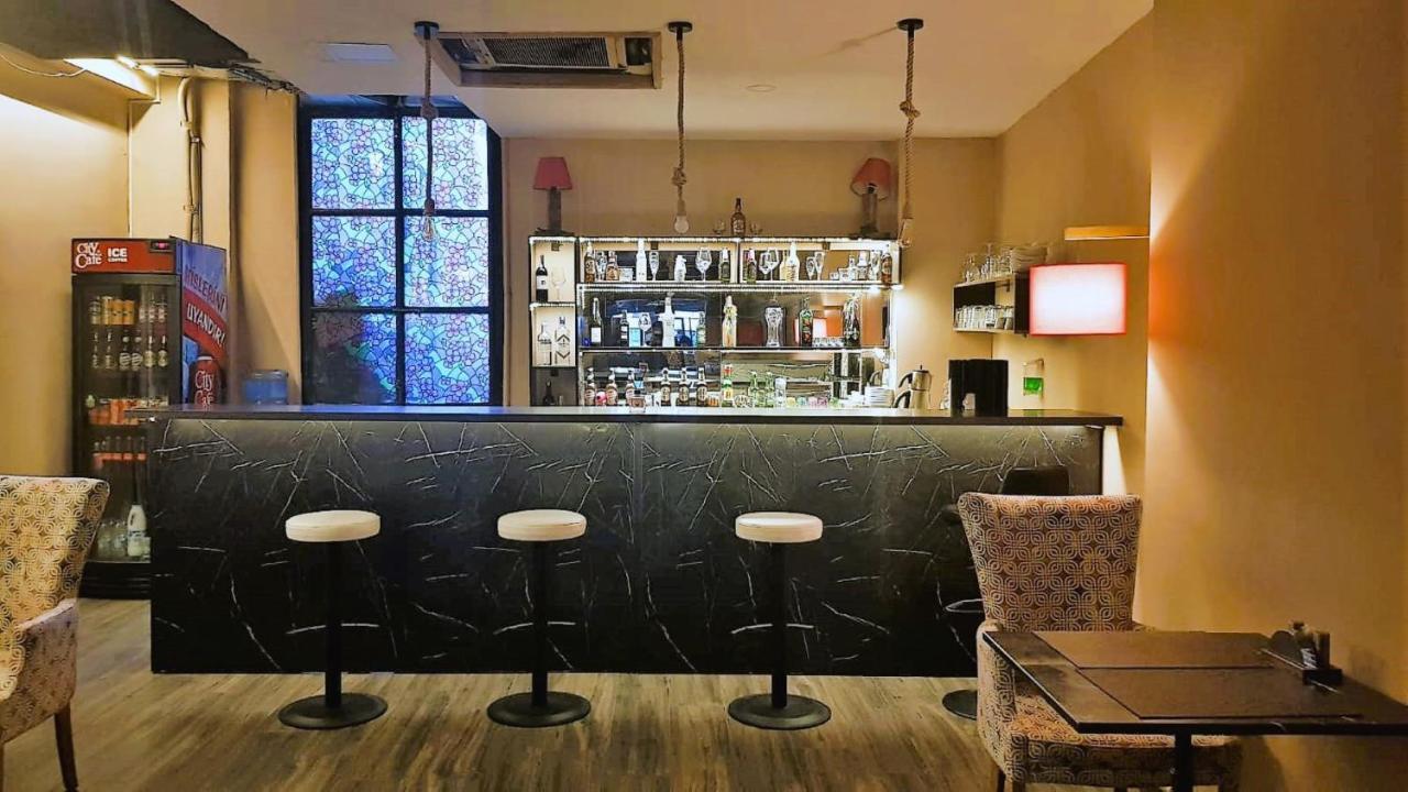 Vvr Hotel Istanbul Exterior foto